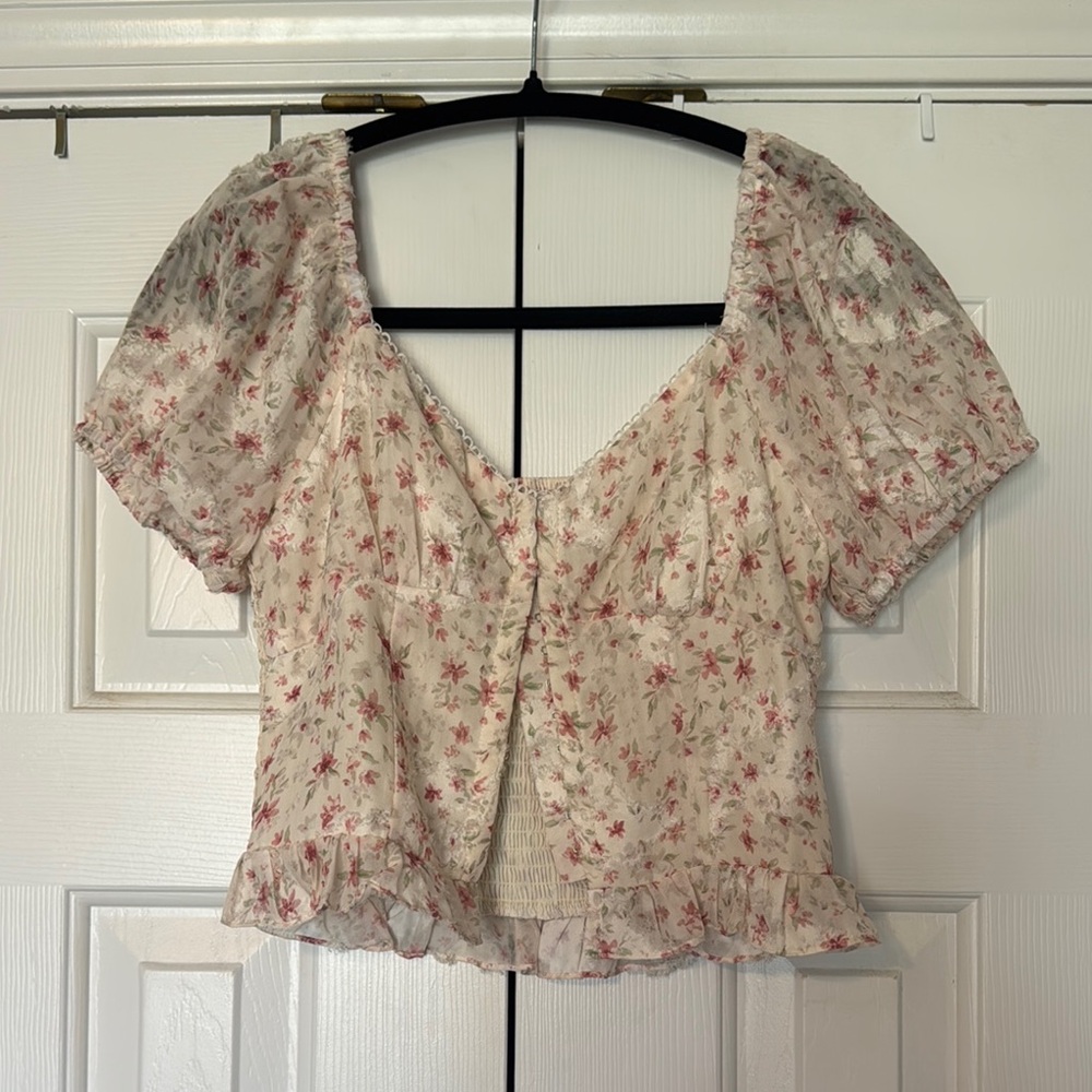 Altar'd State Cream Flutter Sleeve Crop Blouse